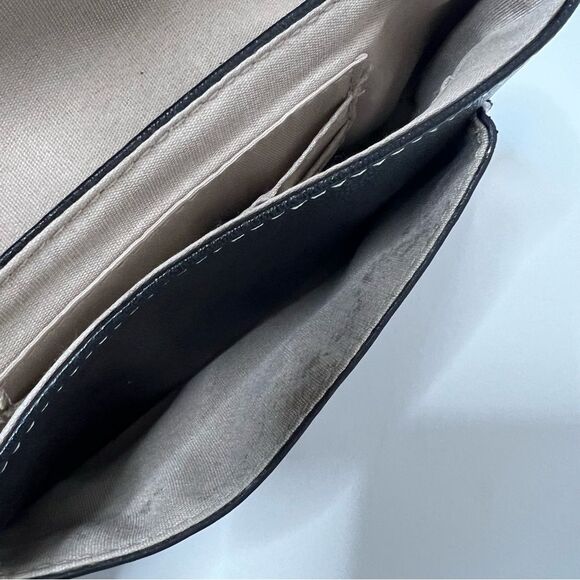 Liz Claiborne Black Vegan Leather Wristlet Clutch Wallet Purse - Picture 15 of 16